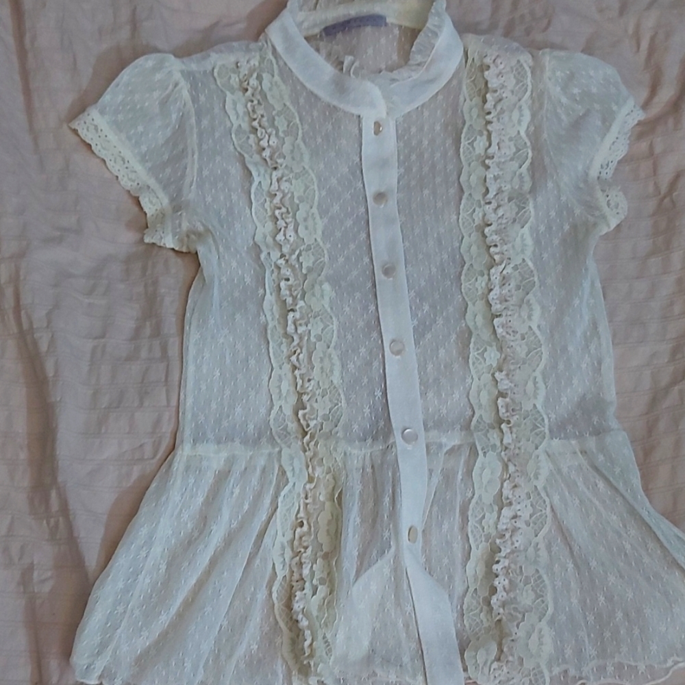 Monteau Lace Top